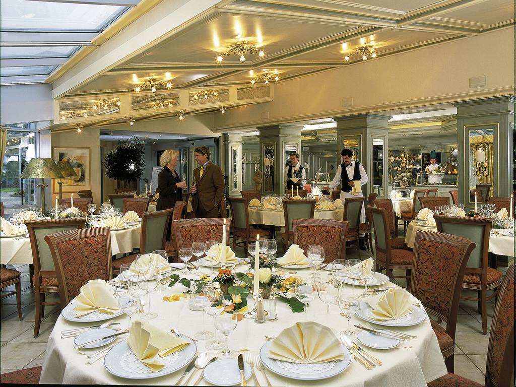 Landhotel Naafs-Haeuschen Lohmar Extérieur photo